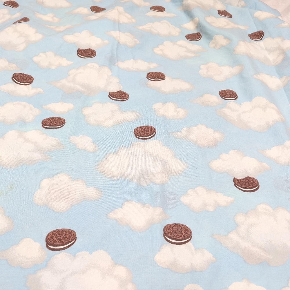 Vintage "Dreaming Of Oreo" Cookie Clouds Springs Twin Flat Sheet 60" X 98" READ - Picture 8 of 8